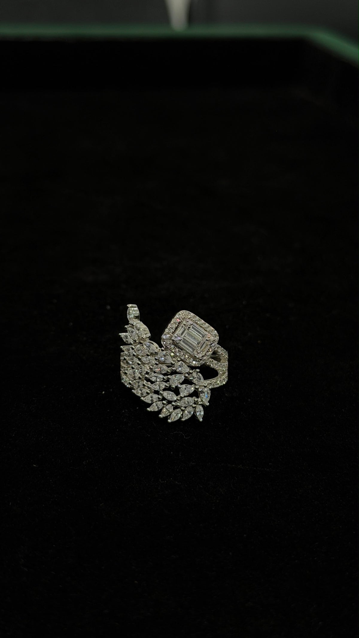 Pure Silver Women Ring WR0090