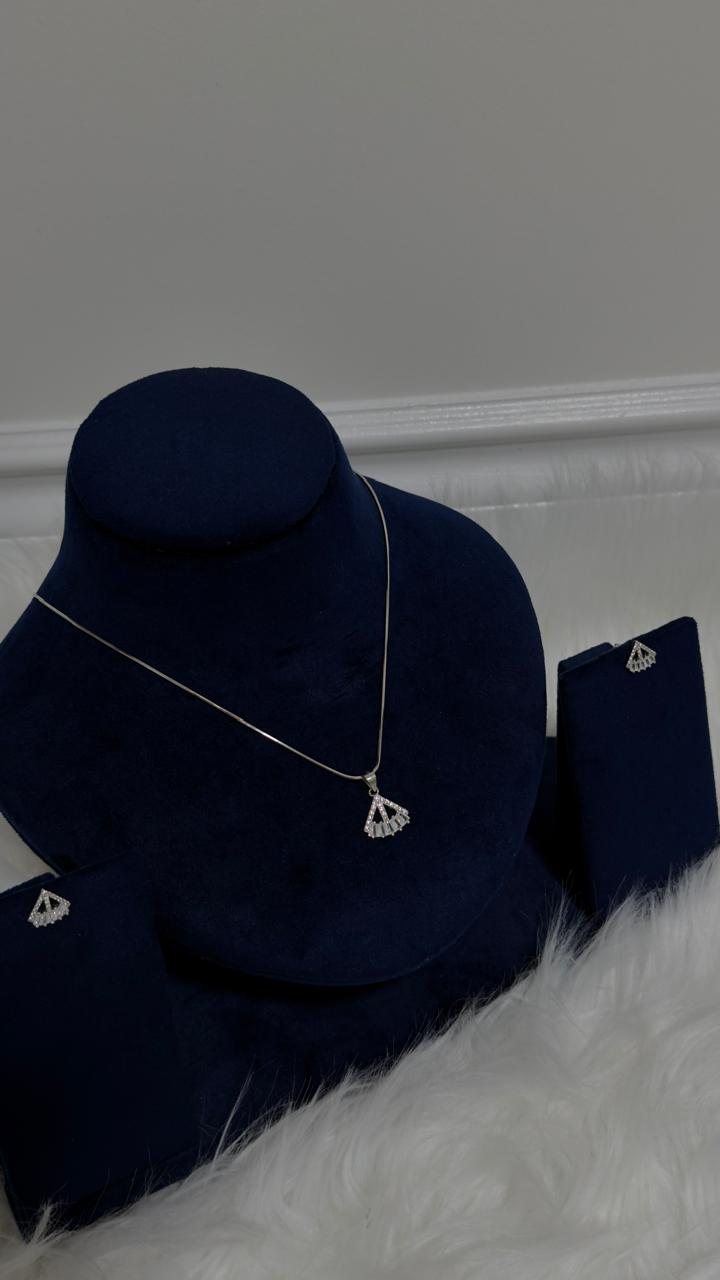 PURE SILVER PENDENT SET PS0016