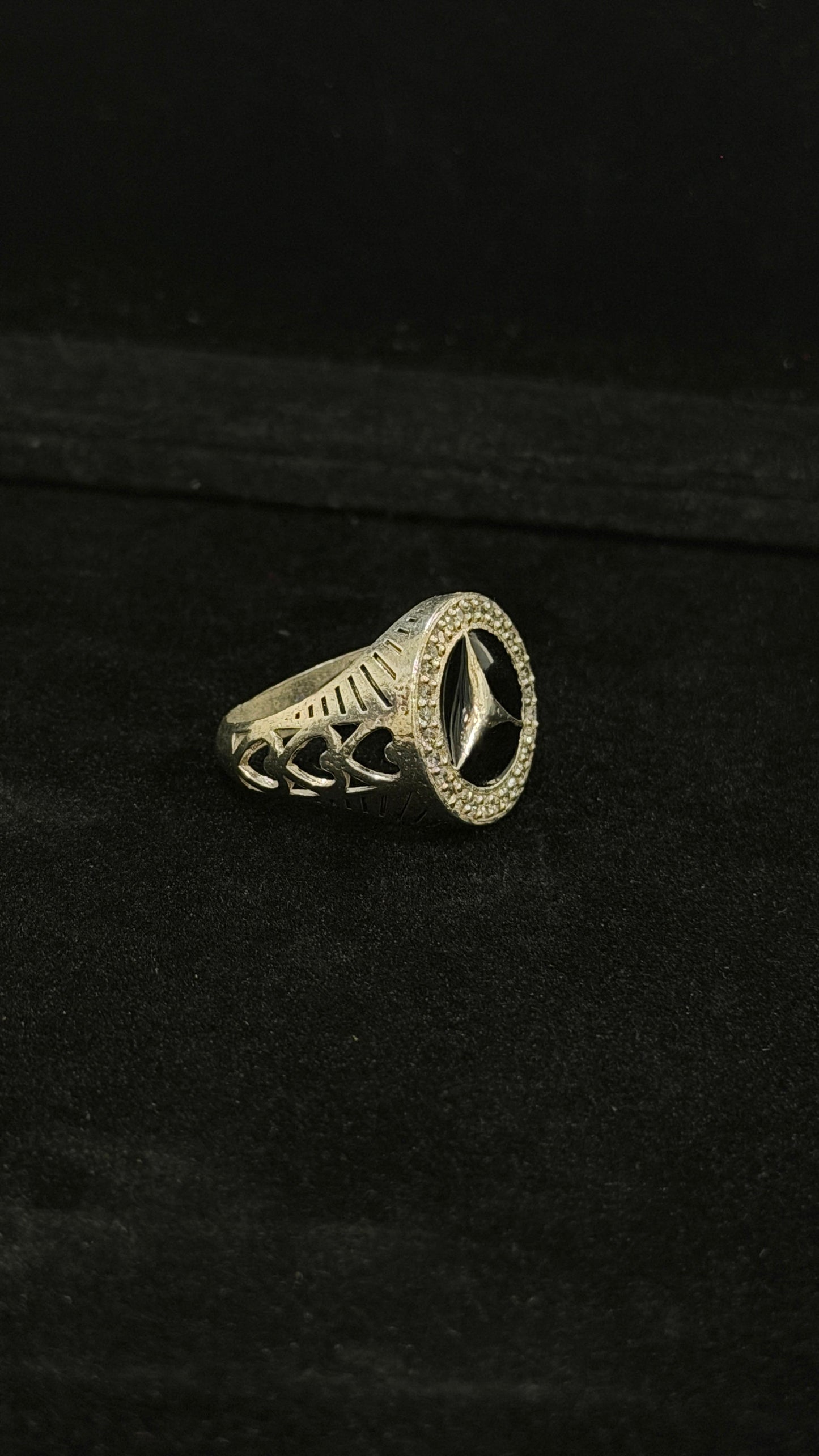 PURE SILVER MEN'S RING MR004
