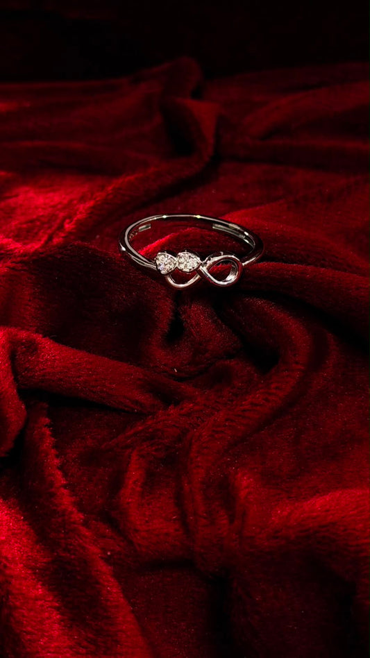 Pure Silver Women Ring WR0099