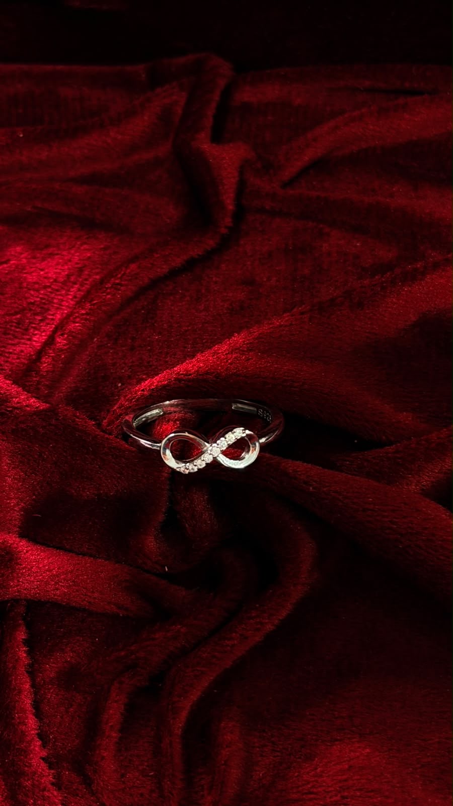 Pure Silver Women Ring WR0098