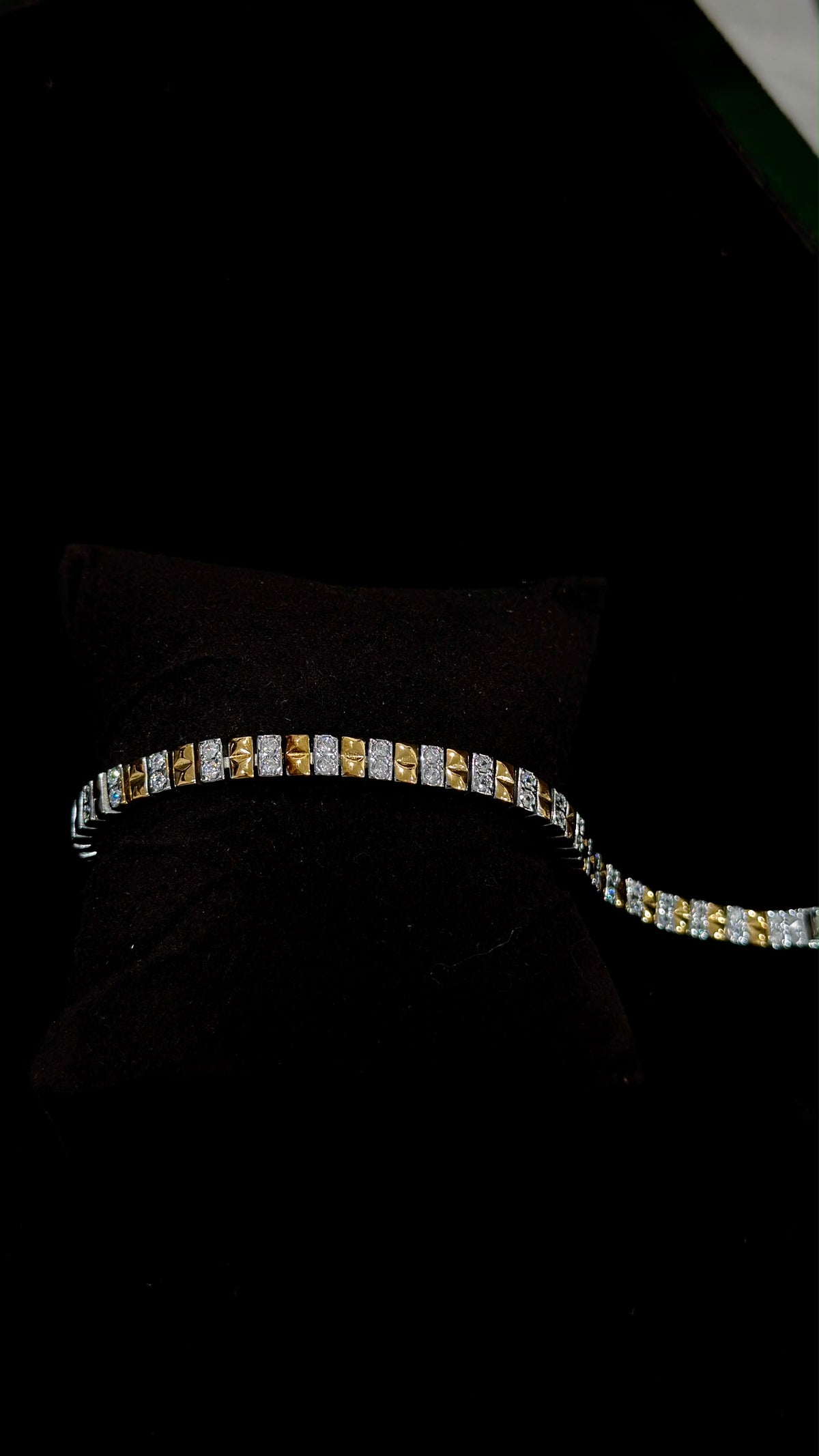 Pure Silver Chain style Rakhi CR001