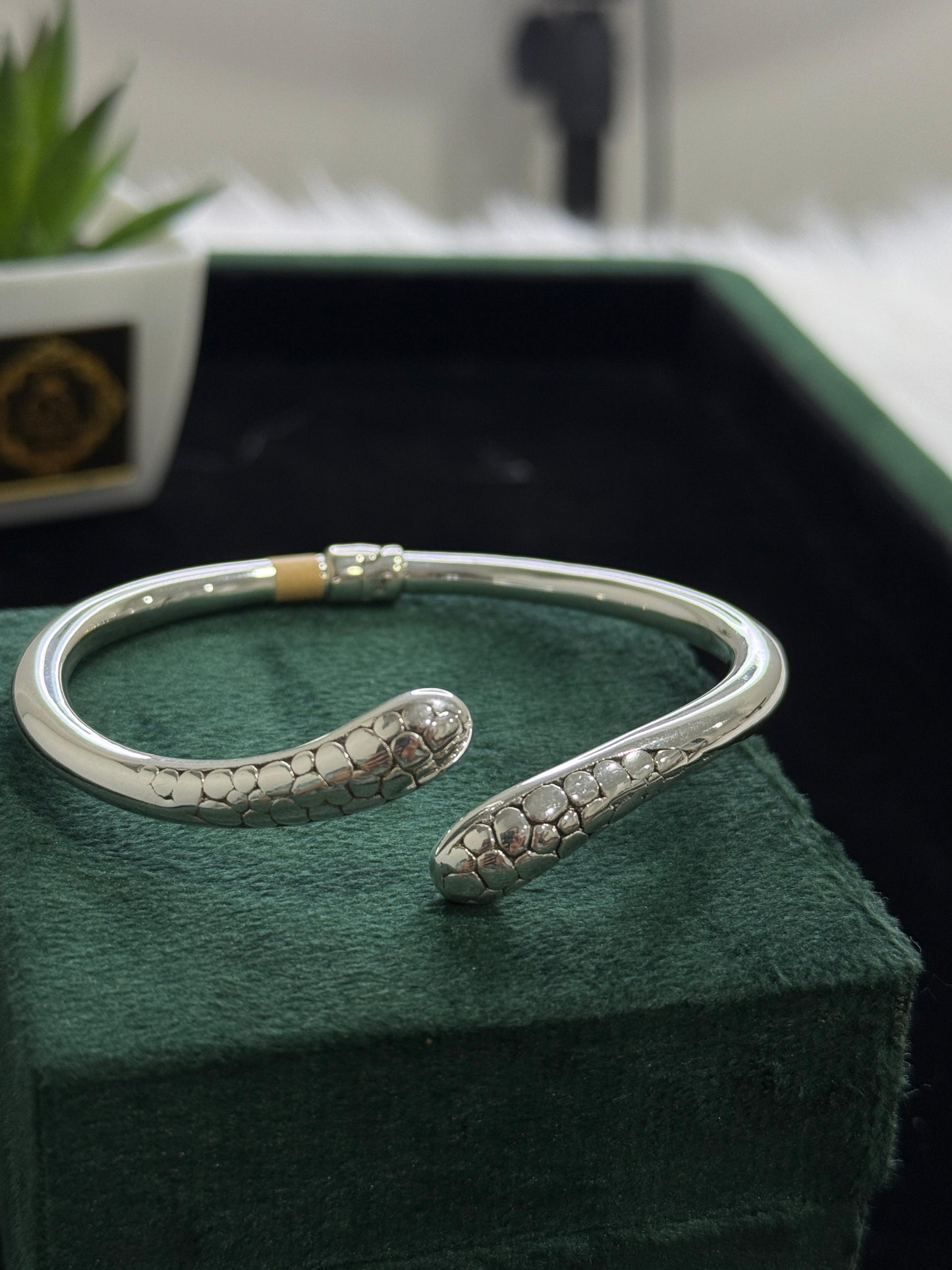 PURE SILVER WOMEN BRACELET WB004