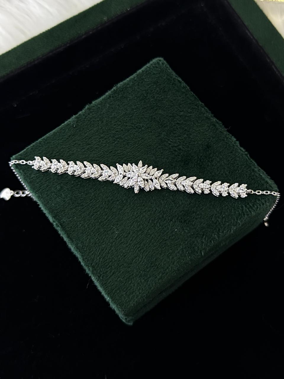 REAL SILVER ZIRCON  WOMEN BRACELET WB0047