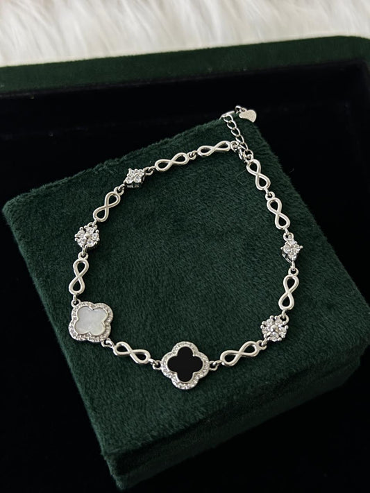 REAL SILVER VC BRACELET FOR WOMEN WB0055