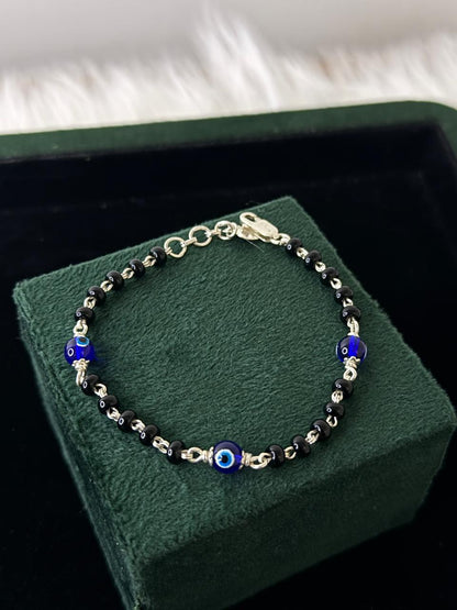 REAL SILVER EVIL EYE NAZARIA BRACELET WB0057