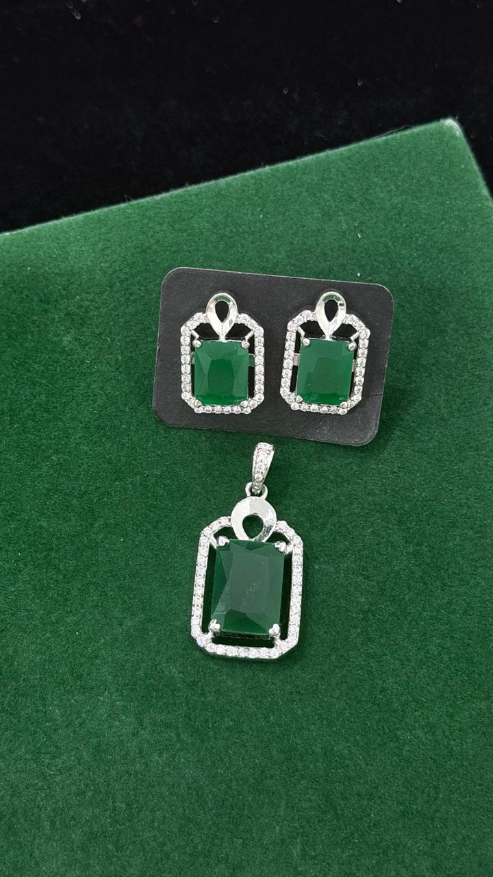 PURE SILVER PENDENT SET PS002