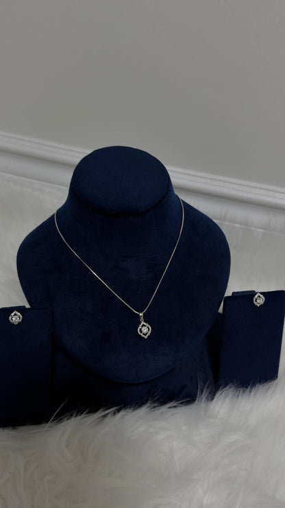 PURE SILVER PENDENT SET PS0019