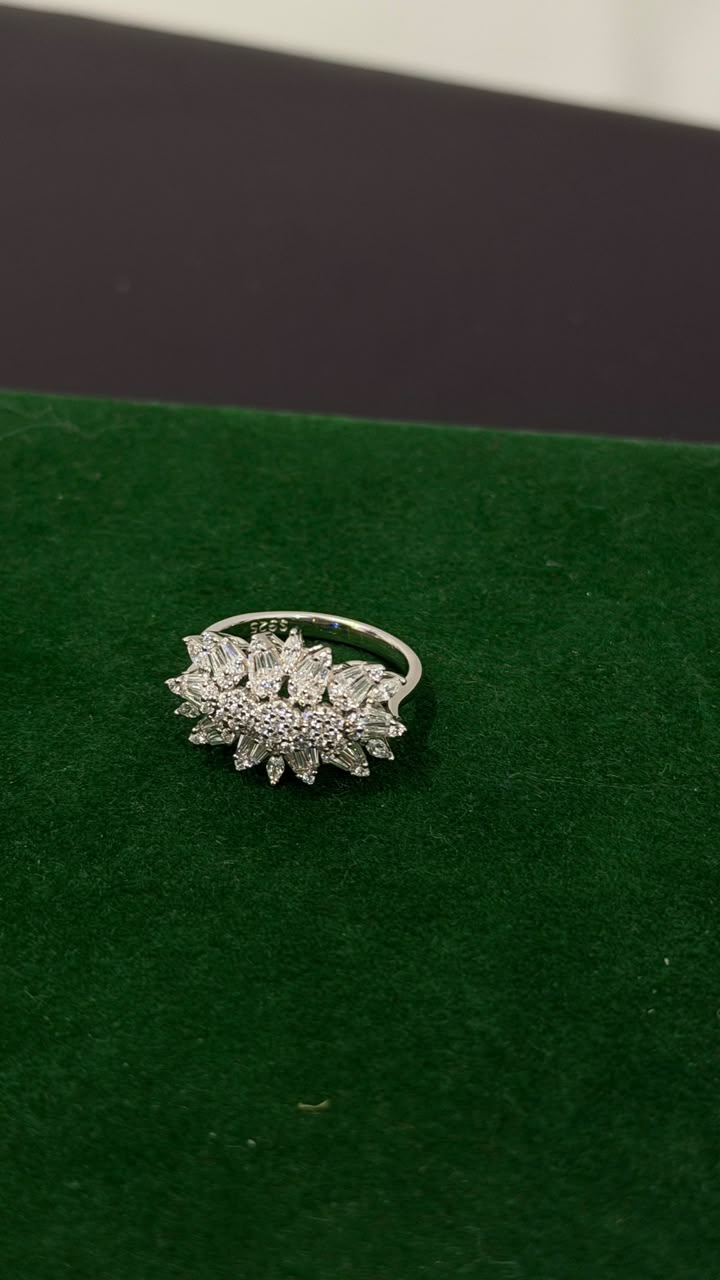 PURE SILVER WOMEN'S RING WR0026