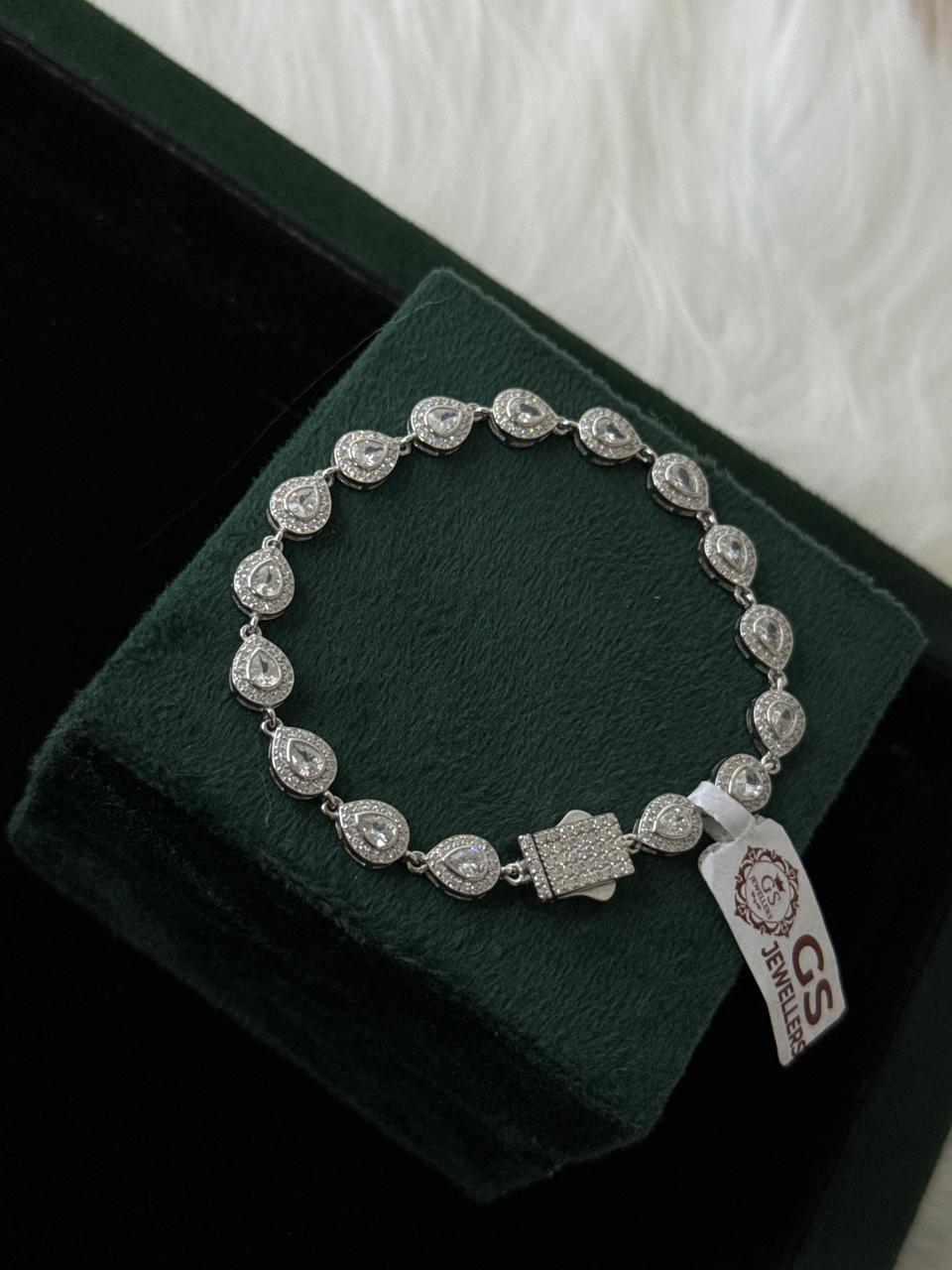 REAL SILVER WOMEN ZIRCON BRACELET WB0038