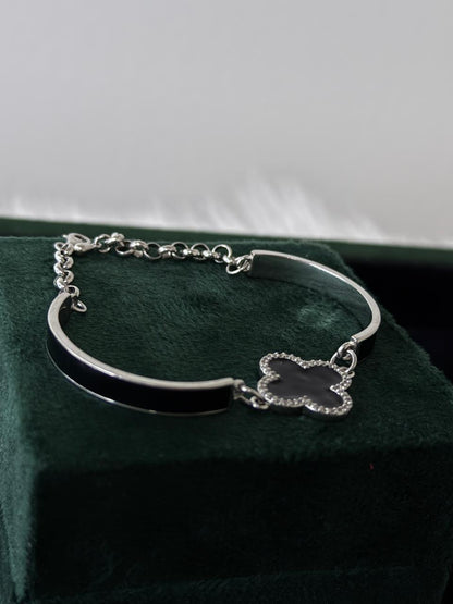 REAL SILVER VC BANGLE STYLE CHAIN BRACELET FOR WOMEN WB0061