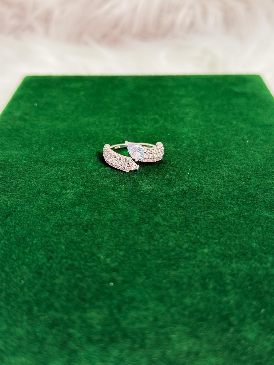 PURE SILVER WOMENS RING WR005
