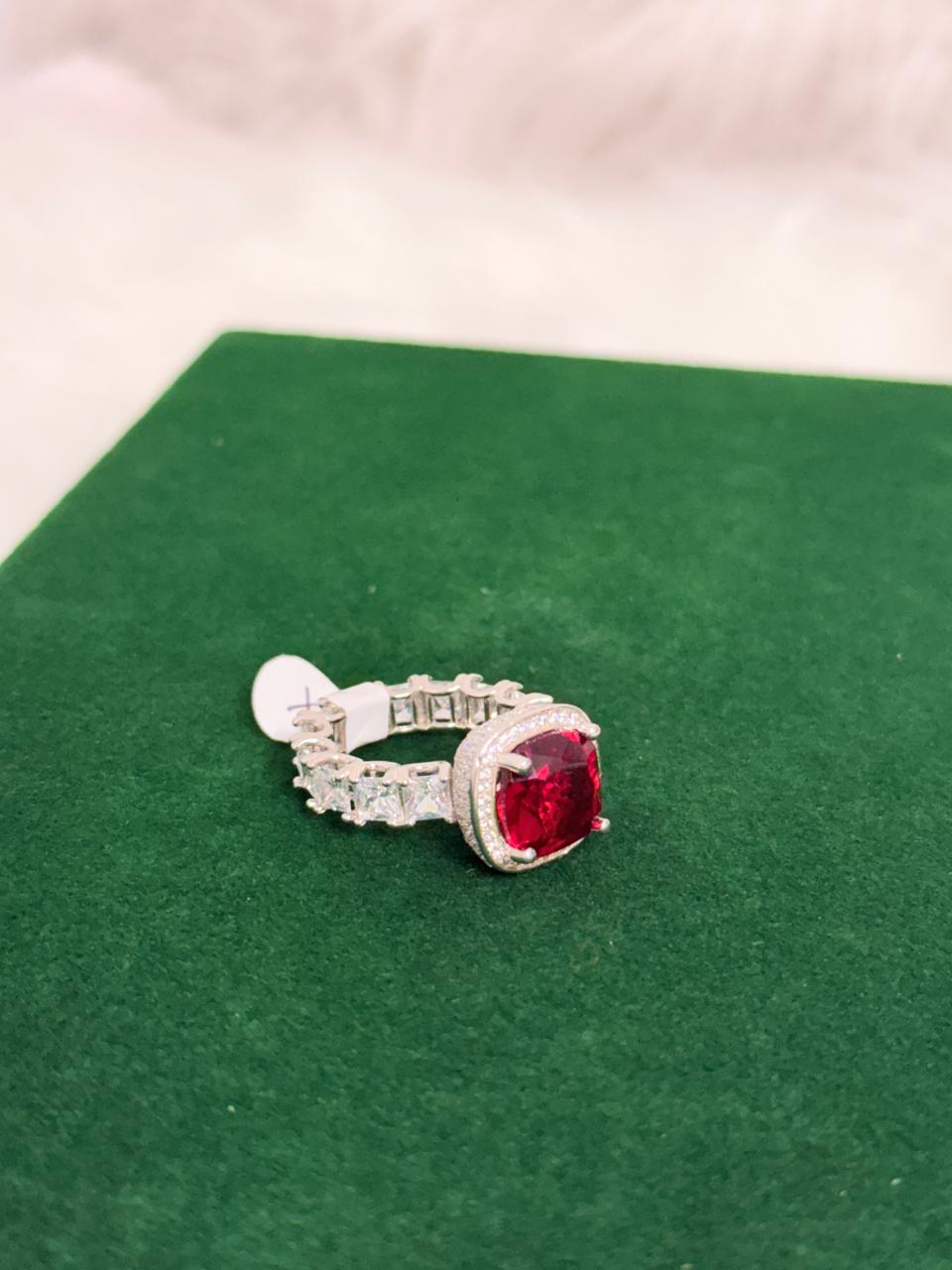 PURE SILVER WOMENS RING WR006