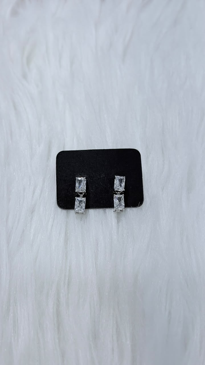 PURE SILVER GIRLISH EARRINGS PG0015